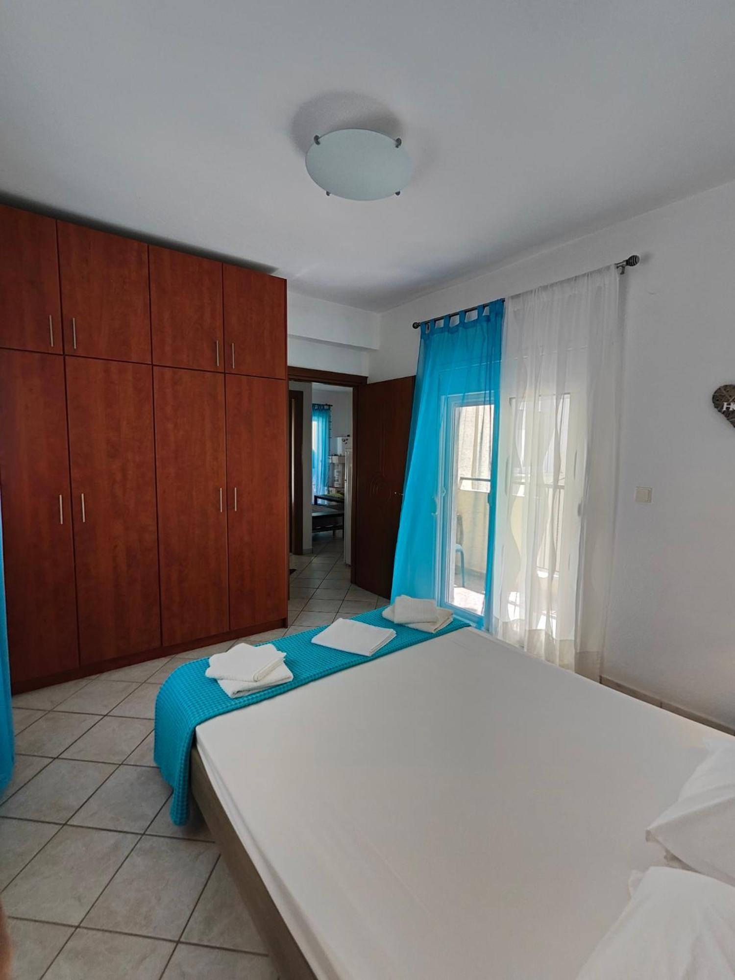 Roses Rt Apartments Skioni II Néa Szkióni Kültér fotó