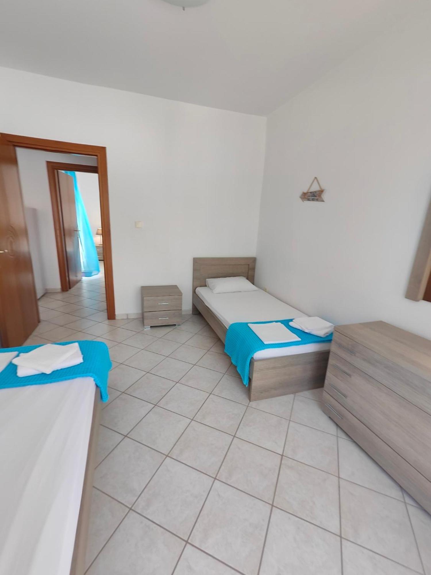 Roses Rt Apartments Skioni II Néa Szkióni Kültér fotó